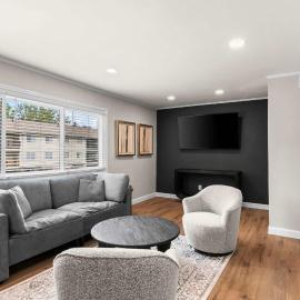 Newly Renovated Unit in Central Spfld #203