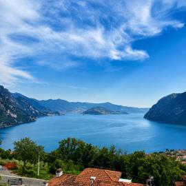 Iseo Collection, hotel in Riva di Solto