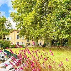 Château de Saint-Girons - Luxury Guest House in Provence, hotel a Aix-en-Provence