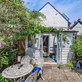 1 Bed in Lymington oc-94751