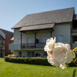 Duplex avec balcon • Piscine • Près Honfleur
