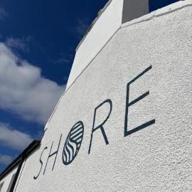 Shore Hotel、Balintoreのホテル