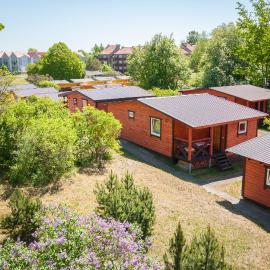 Poilsiavietė Žydroji liępsna Šventojoje – hotel w mieście Święta