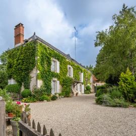 Moulin de la Follaine Gîte Le logis du meunier et chambres d'hôtes