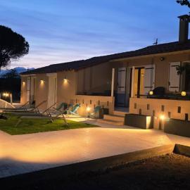 Villa du Minervois, hotel v destinácii Trausse