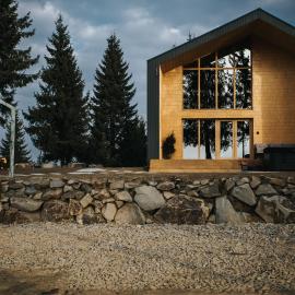 Lordis Cabin Tihuța, hotel in Piatra Fantanele