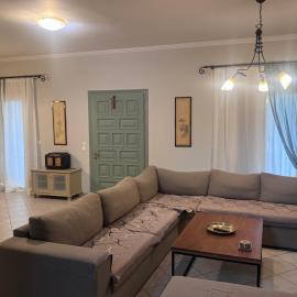 Bruskos Holiday Deluxe, hotel a Kynopiástai
