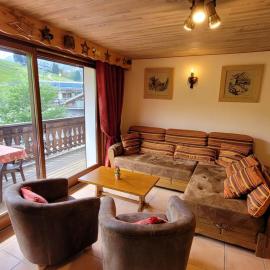 Appartement spacieux 10 pers, skis aux pieds, Les Gets, parking couvert - FR-1-598-72