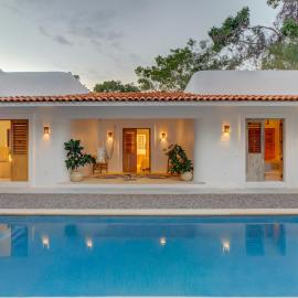 Casa Brasil Careyes، فندق في كارييس
