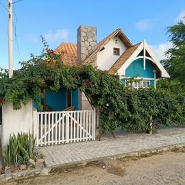 Chalé Contos & Fadas, hotel in Monte das Gameleiras