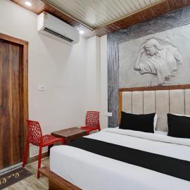 Hotel O Banti Residency