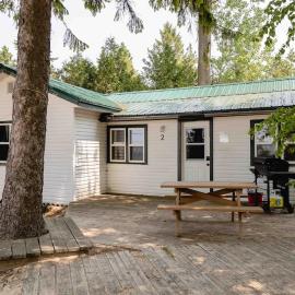 Private Beach Access - Cottage 2