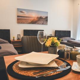 Livemore24 - Apartment 3 in Recklinghausen Hoch WLAN - Smart-TV - 24-7 Check-in und Küche