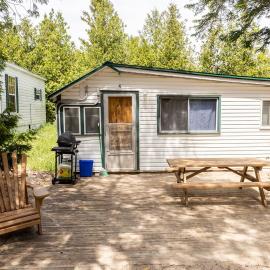 Private Beach Access - Cottage 4, hotel v destinaci Sauble Beach