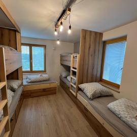 Hikers Paradise Hostel High Tatras, Hotel in Železničná Stanica Štrba