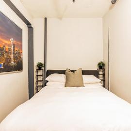 Capitol Hill 4-Bed Retreat for Groups, Hotel in Seattle