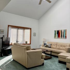 Family Friendly 3BR Home nestled between beach and bay, hotel in Wildwood Crest