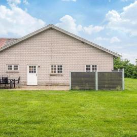 6 person holiday home in Ribe-By Traum: Ribe şehrinde bir otel