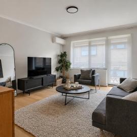 Barkly St Kilda Modern Escape by Ready Set Stay