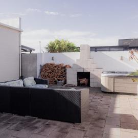Ruby SoHo Spa Villa, hotel in Port Sorell