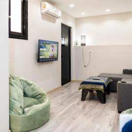 819 · 2BR Townhouse Garden Sleeps 5