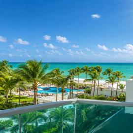 Miami Oceanfront 2BR Condo on the Beach, Pool & Gym, hotel in Hollywood