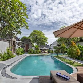 The Prime Seminyak by Kanaya Hospitality, מלון בסמיניאק