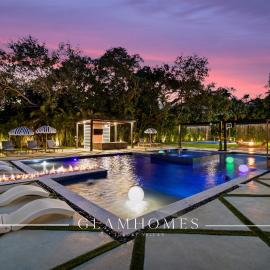 Epic Treehouse Villa - Pool - Jacuzzi - Pickleball