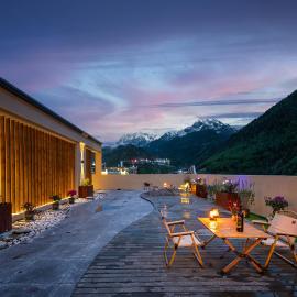 云逸锦峰Diffused Oxygen度假式酒店、Mount Siguniangのホテル