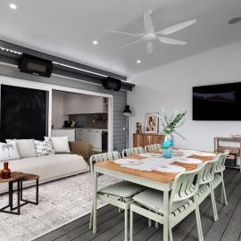 Newcastle Harbour Cottage - Walk to Cafés & Bars