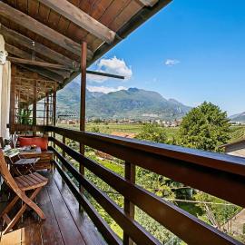 Casa Alla Grotta - Happy Rentals, hotell sihtkohas Arco