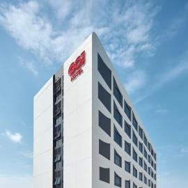 Ban Pak Nam Pho में, होटल Go Hotel Nakhon Sawan