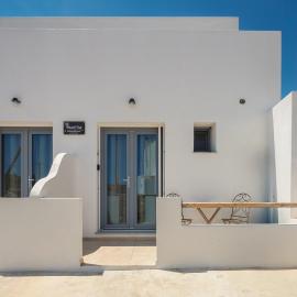 Marilia Studios, hotel di Livadakia