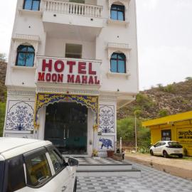 Hotel Moon Mahal