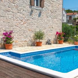 Beautiful Home In Bilice, hotel v Bilicah