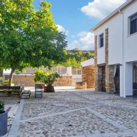 Beautiful Home In Alcala La Real