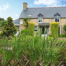 2 Bedroom Gorgeous Home In Noyal-Sous-Bazouges