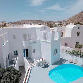 ALMA THERA Boutique Hotel, hotel em Perissa