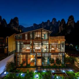 Zhangjiajie Cloudscape Lodge-English Services-Near the Ticket Gate, hôtel à Zhangjiajie