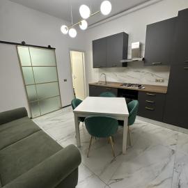 Domus Aurea, hotel u gradu Iglezijas
