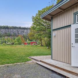 Nice Home In Vänersnäs With House A Mountain View