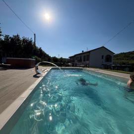 Cà d'Rita Monferrato - Viognier con sauna interna e idromassaggio e piscina esterni, hotel a Vaglio Serra