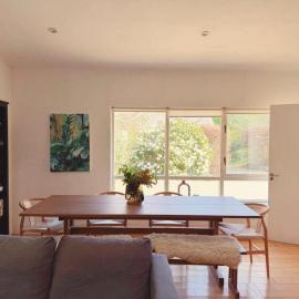 2 bed cottage, in the Wicklow Mountains, hotel Tinahelyben