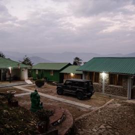 JigmeDroje Farmstay, hotel di Mirik