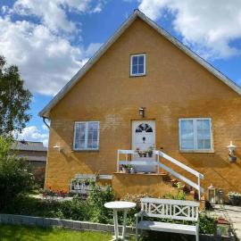 Wonderful Villa 10 min From CPH Center, hotel in Gentofte
