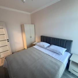 M&M Hotel, hotel i Pʼarakʼar