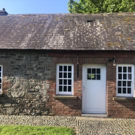 Wells House & Gardens Self Catering 1 Bedroom & Sofa Bed sleeps 4