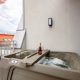 Bałtyk Luxury Residence Seeblick - Apartament Premium z prywatnym Jacuzzi na tarasie