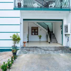 JY Apartments