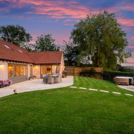3 Bed in Wittersham oc-m27683, hotel in Wittersham